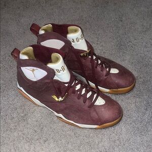 Jordan Men's Burgundy and Gold High-Top Sneakers